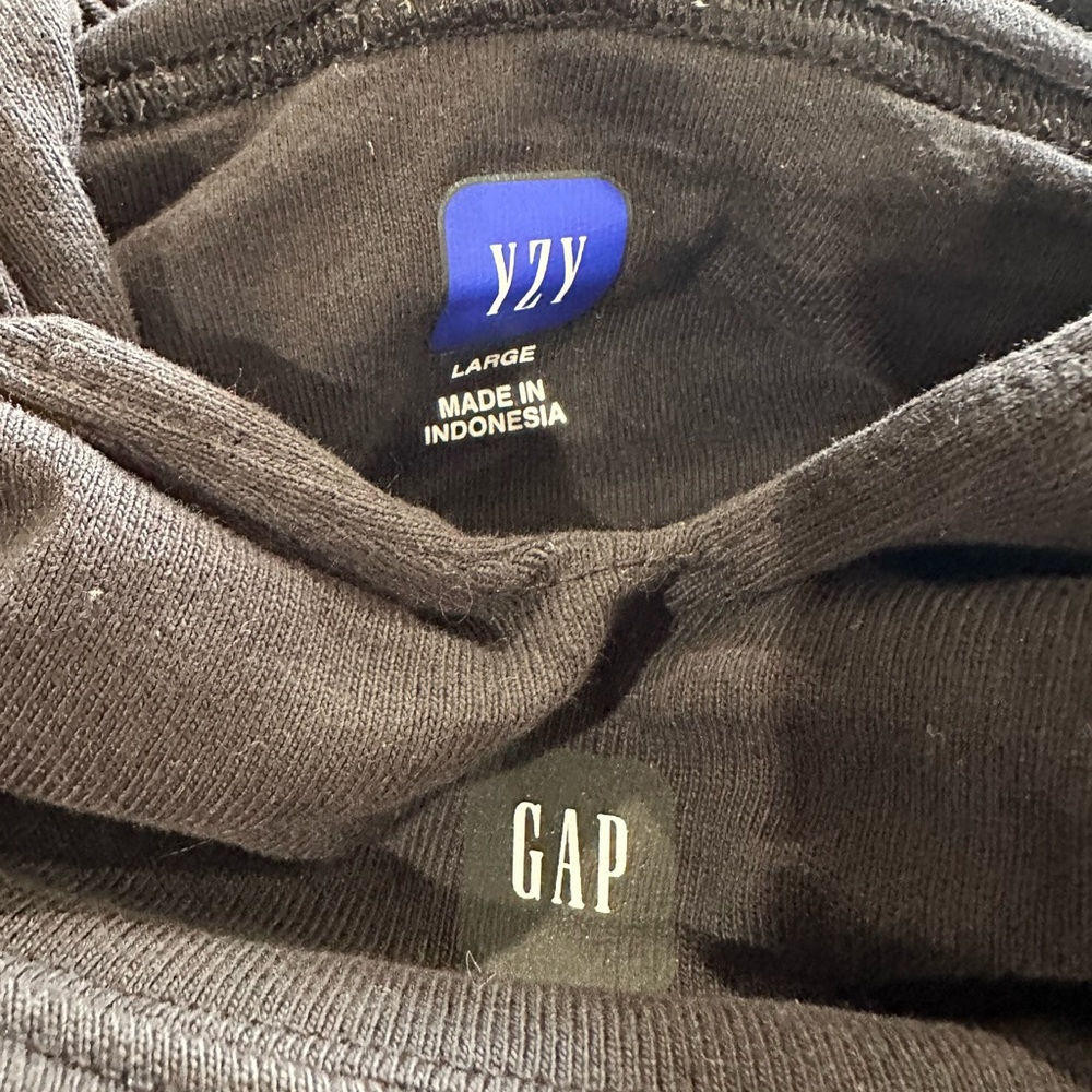 Yeezy x GAP Padded Hoodie - Picture 2 of 2